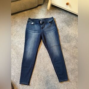 Maurice’s Women's mid rise Jeans - XL